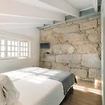 Casa Dos Caldeireiros Apartment *