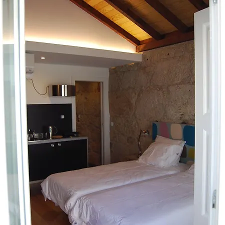 カーサ ドス カルデイレロス * ポルト