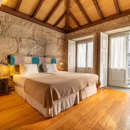 Casa Dos Caldeireiros Apartment *