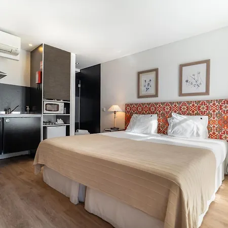 Casa Dos Caldeireiros * Porto