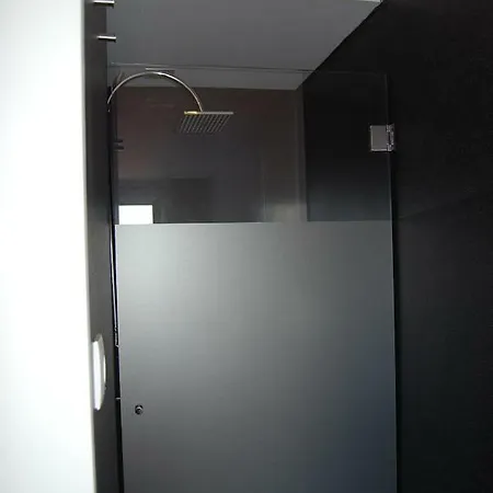 カーサ ドス カルデイレロス アパート *