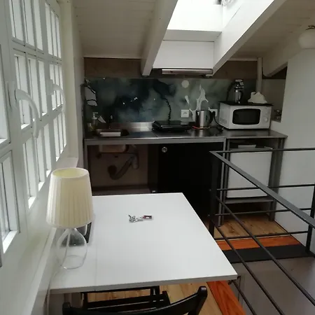 Casa Dos Caldeireiros Apartment *